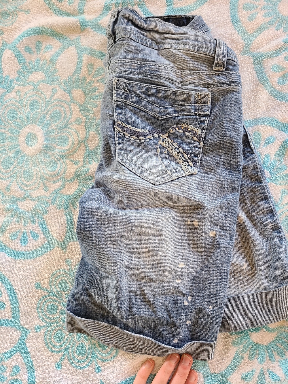 No Boundaries Light Blue Capris with Embroidered Back Pocket